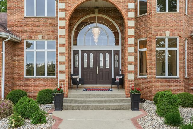 3000 E 121st Avenue, Crown Point, IN 46307