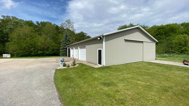 3000 E 121st Avenue, Crown Point, IN 46307