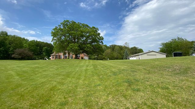 3000 E 121st Avenue, Crown Point, IN 46307