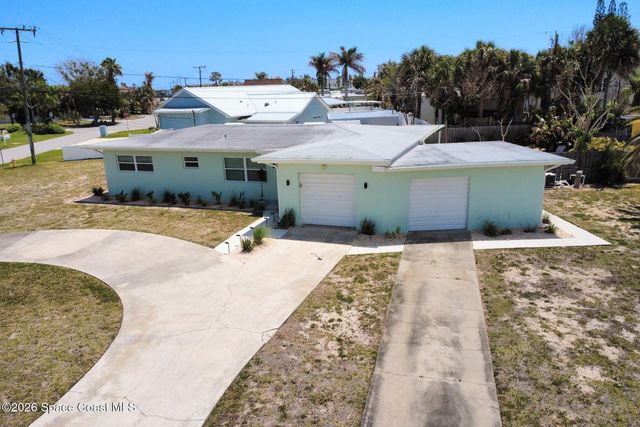 2250 Sunset Avenue, Indialantic, FL 32903
