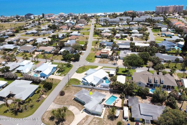 2250 Sunset Avenue, Indialantic, FL 32903