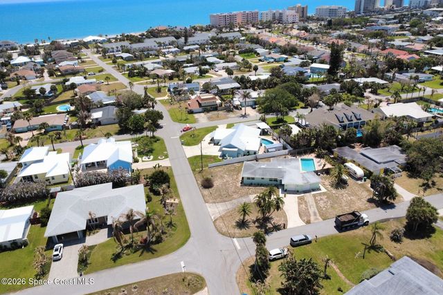 2250 Sunset Avenue, Indialantic, FL 32903