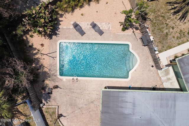 2250 Sunset Avenue, Indialantic, FL 32903