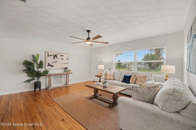 2250 Sunset Avenue, Indialantic, FL 32903