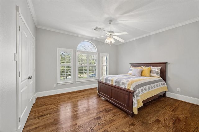 3711 Drake, Houston, TX 77005