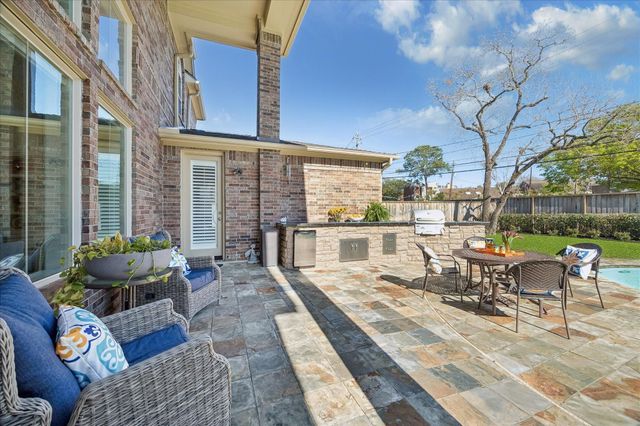 3711 Drake, Houston, TX 77005