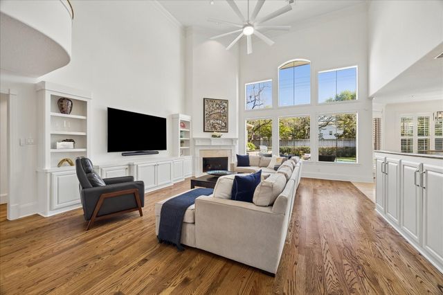 3711 Drake, Houston, TX 77005