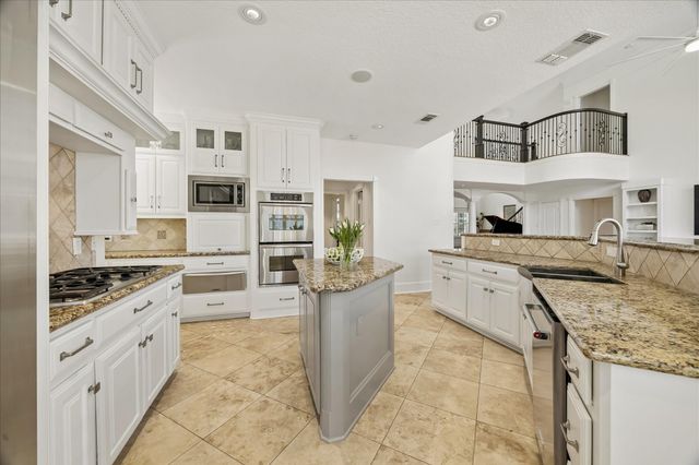 3711 Drake, Houston, TX 77005