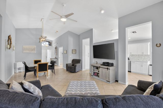 11593 Pallas Drive, Boynton Beach, FL 33437