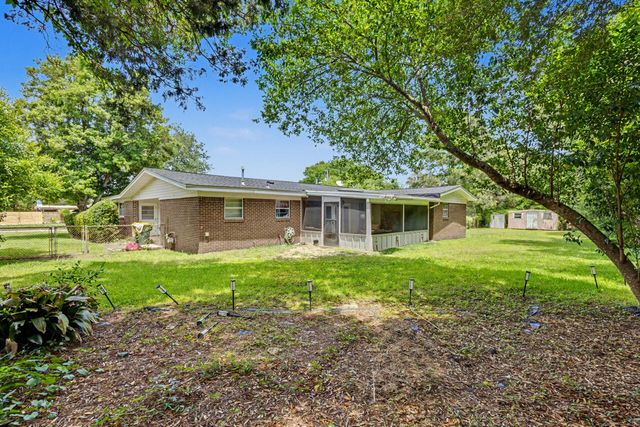108 NW Sotir Street, Fort Walton Beach, FL 32548