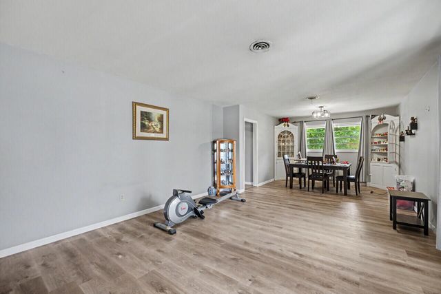 108 NW Sotir Street, Fort Walton Beach, FL 32548