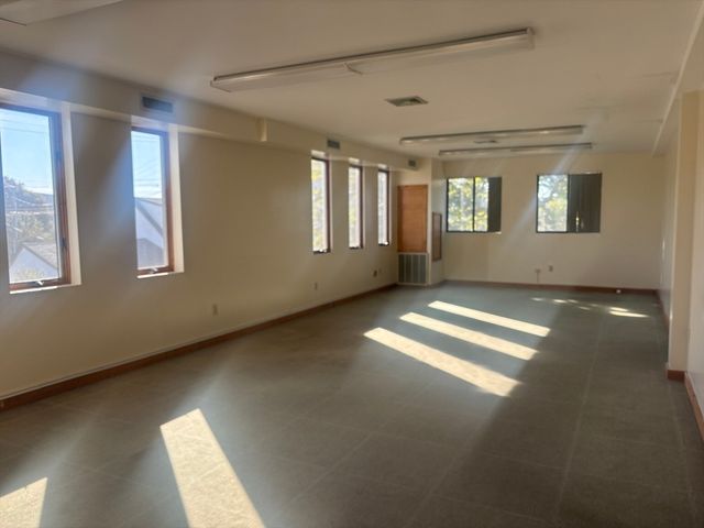 1471 Main St upper, Weymouth, MA 02190