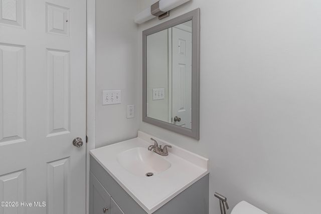 101 W Pine Forest Road, Mount Olive, NC 28365