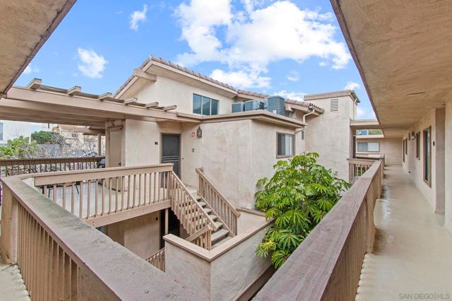 4069 Goldfinch, San Diego, CA 92103