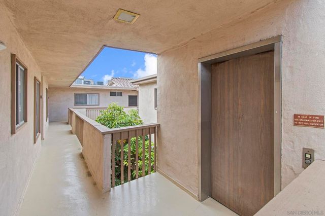 4069 Goldfinch, San Diego, CA 92103