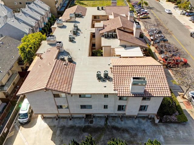 4069 Goldfinch, San Diego, CA 92103