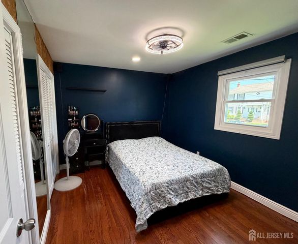 125 Hermann Street, Carteret, NJ 07008
