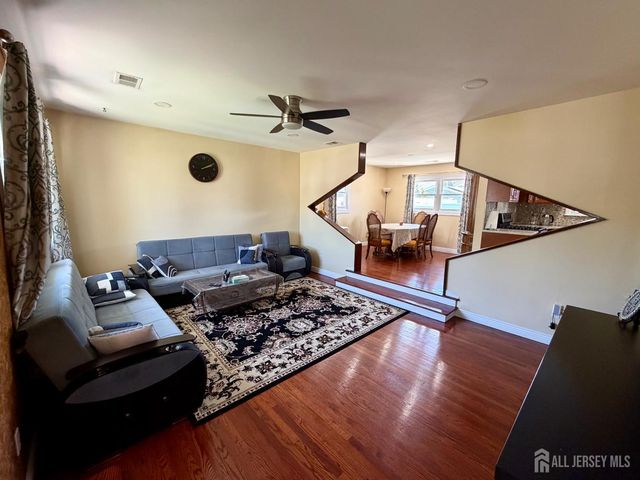 125 Hermann Street, Carteret, NJ 07008