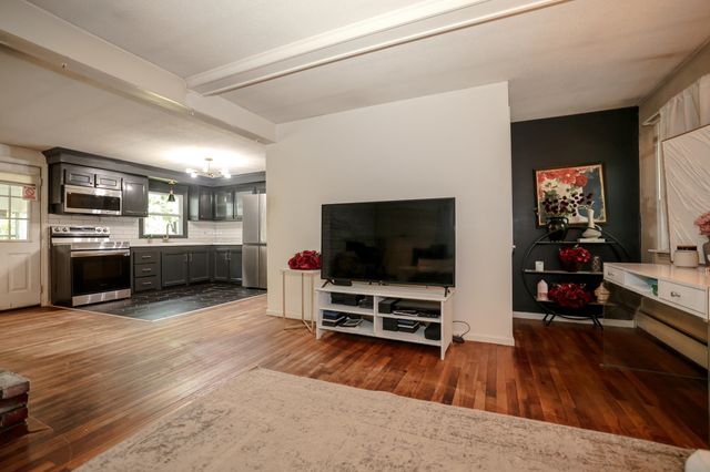 169 Bow Bog Road, Bow, NH 03304