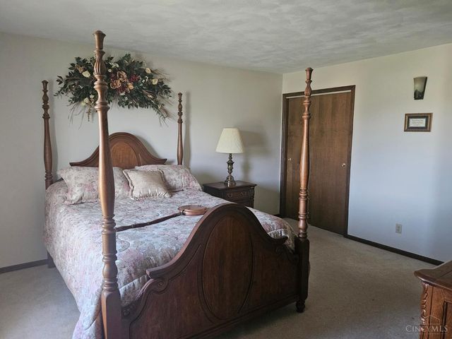 619 Shultz Drive, Hamilton, OH 45013