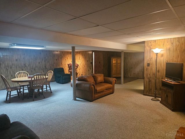 619 Shultz Drive, Hamilton, OH 45013