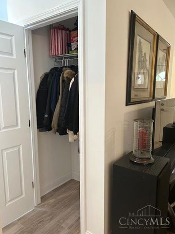 2863 Marshall Avenue, Cincinnati, OH 45225