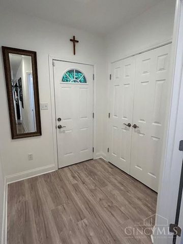 2863 Marshall Avenue, Cincinnati, OH 45225