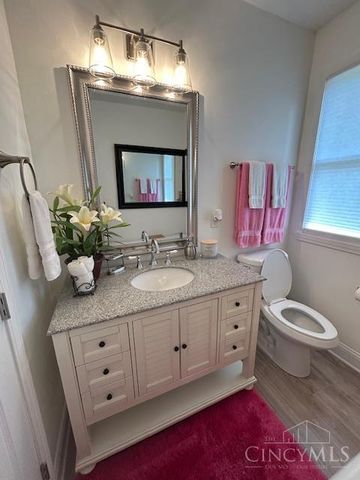 2863 Marshall Avenue, Cincinnati, OH 45225