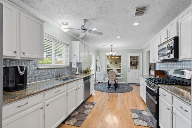19915 Brandon Oaks Way, Katy, TX 77449