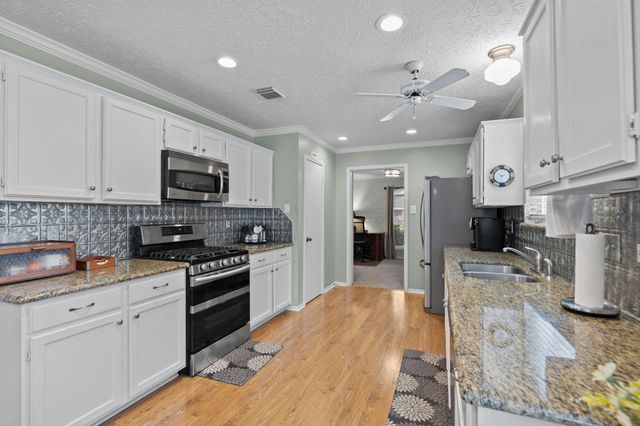 19915 Brandon Oaks Way, Katy, TX 77449