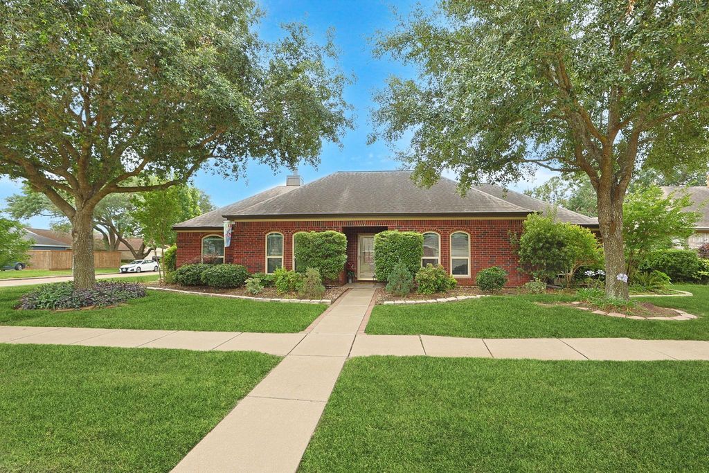 19915 Brandon Oaks Way, Katy, TX 77449