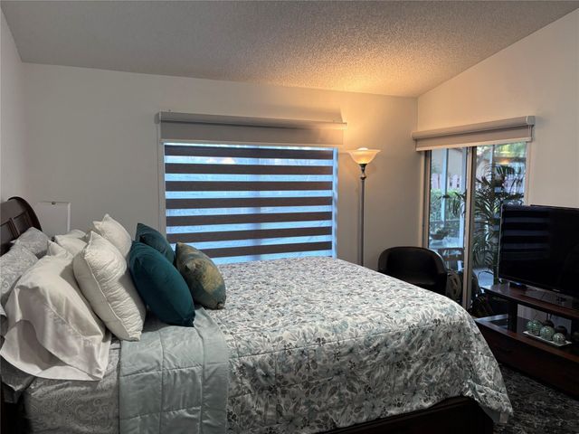 9749 Malvern Dr 9749, Tamarac, FL 33321