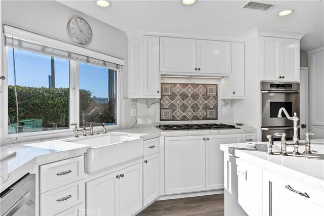 21 Bernay, Laguna Niguel, CA 92677