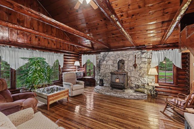 3814 S Towerline Road, Bridgeport, MI 48722