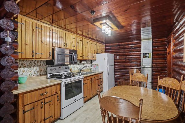 3814 S Towerline Road, Bridgeport, MI 48722