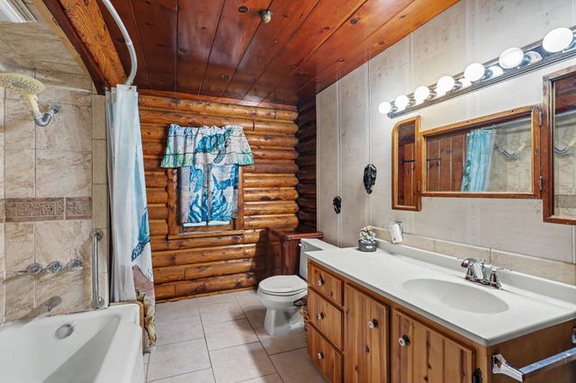 3814 S Towerline Road, Bridgeport, MI 48722