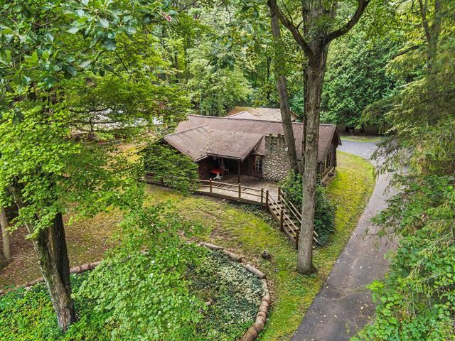 3814 S Towerline Road, Bridgeport, MI 48722