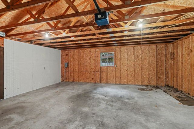3814 S Towerline Road, Bridgeport, MI 48722