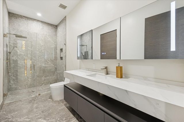 2610 Westgrove Lane, Houston, TX 77027
