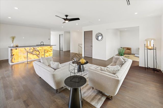 2610 Westgrove Lane, Houston, TX 77027