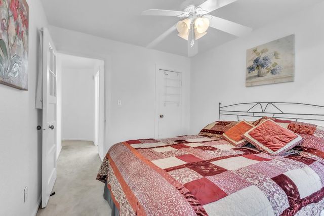 9535 Castle Ln, Newcastle, CA 95658