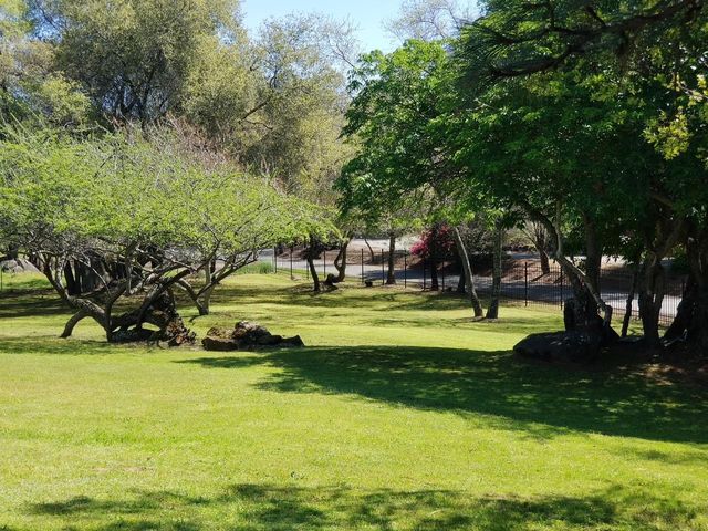 9535 Castle Ln, Newcastle, CA 95658