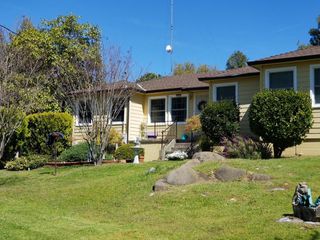 9535 Castle Ln, Newcastle, CA 95658