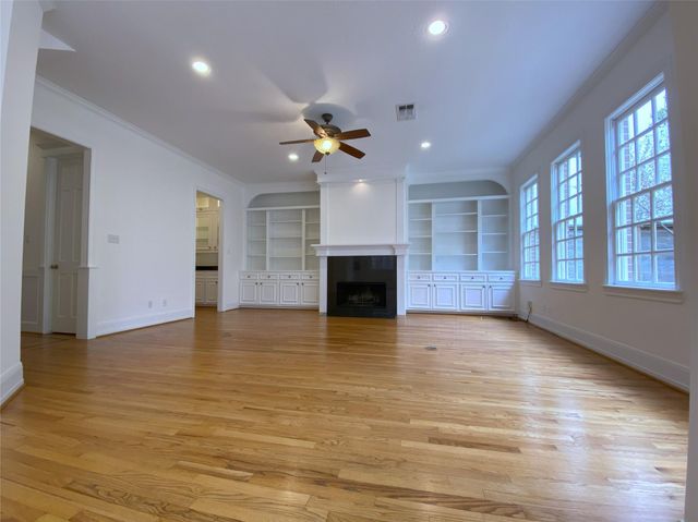 3024 Rice Boulevard, Houston, TX 77005