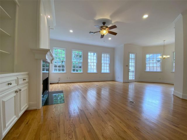 3024 Rice Boulevard, Houston, TX 77005