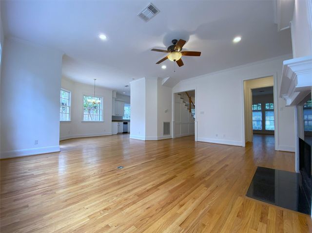 3024 Rice Boulevard, Houston, TX 77005