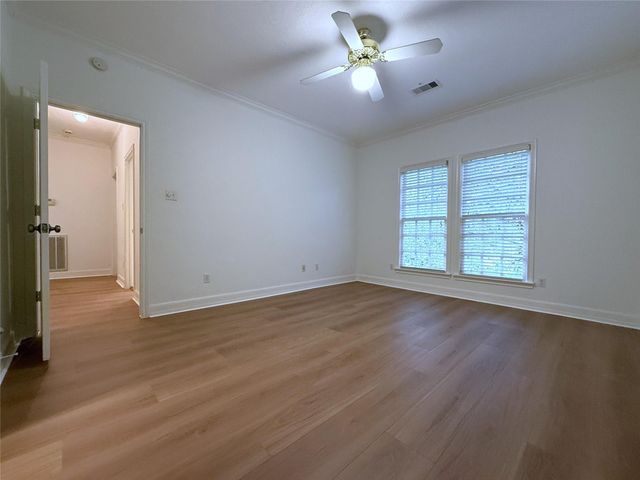 3024 Rice Boulevard, Houston, TX 77005