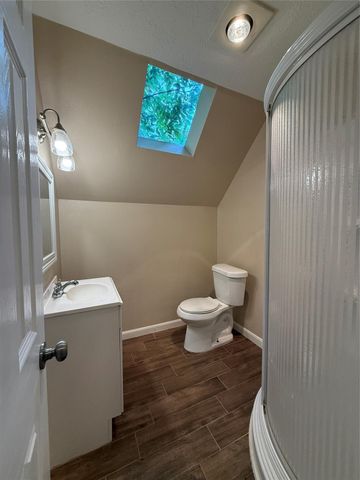 3024 Rice Boulevard, Houston, TX 77005