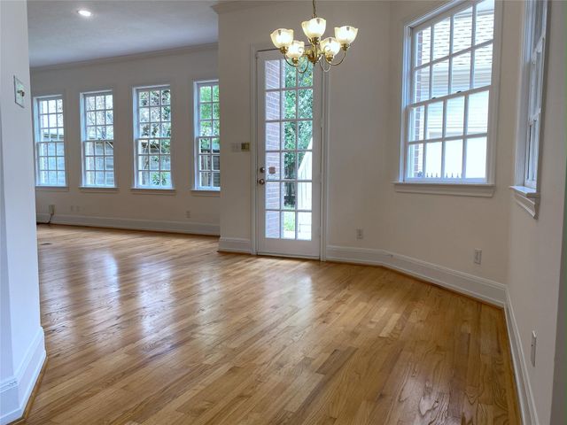 3024 Rice Boulevard, Houston, TX 77005