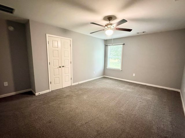 90 SQUIRES GROVE DR, Atoka, TN 38004